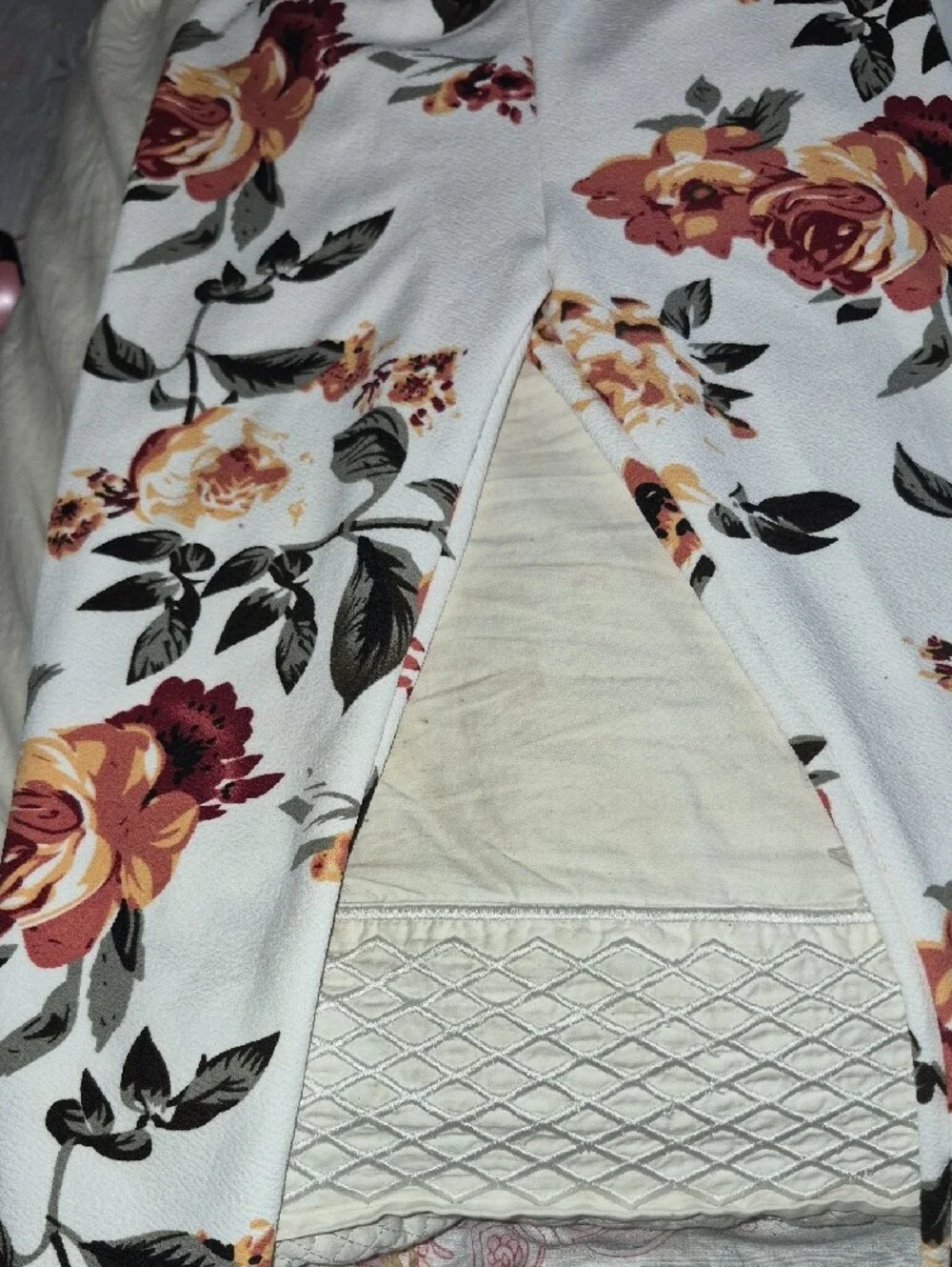 SHEIN White Floral Jeggings with Rust & Olive Blooms